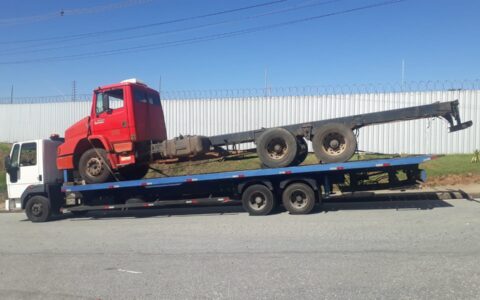 Ander Guinchos - Transportes Pesados e Mega Pesados (1)